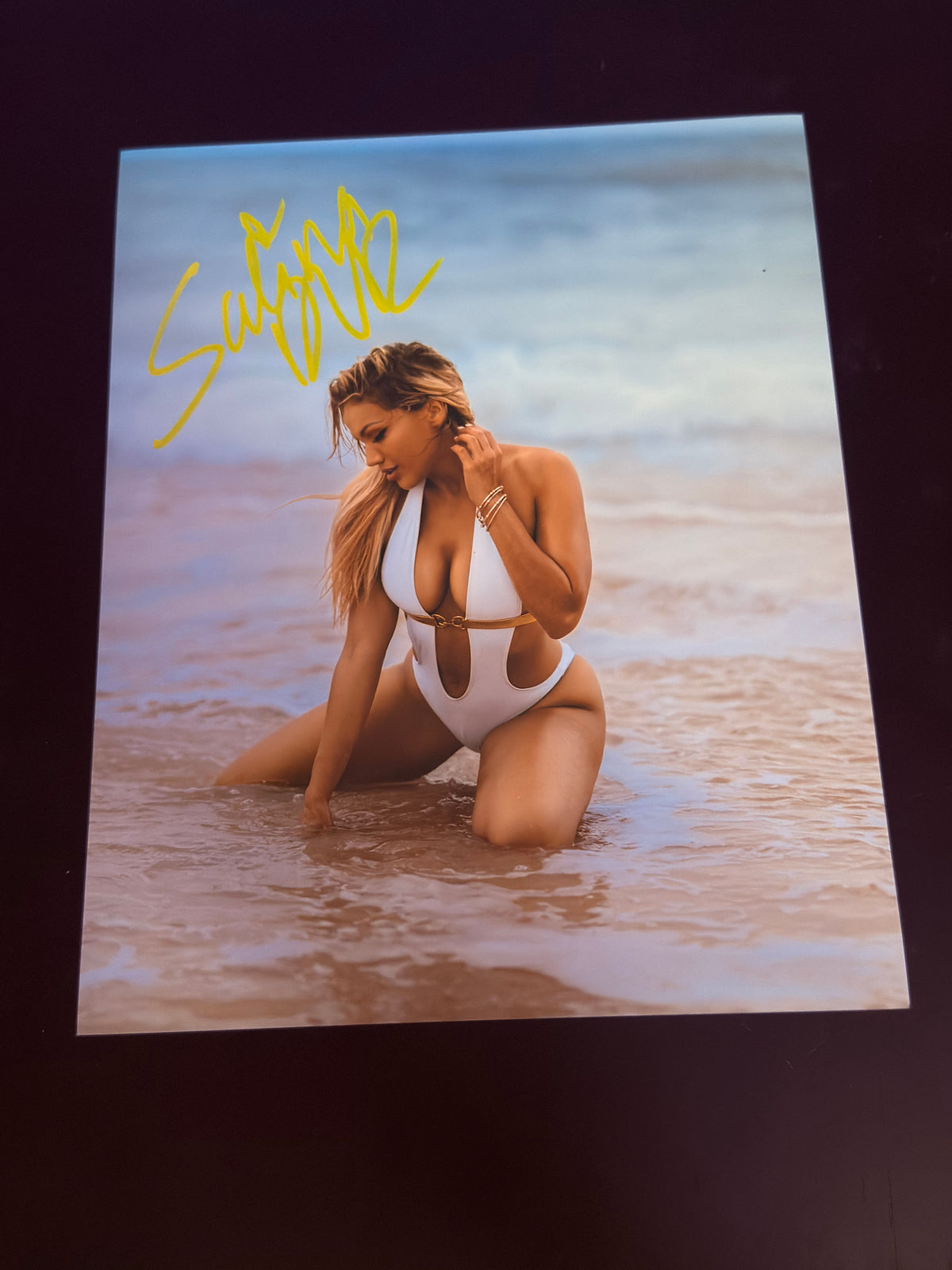 Salina de la Renta Autographed 8x10 Photo