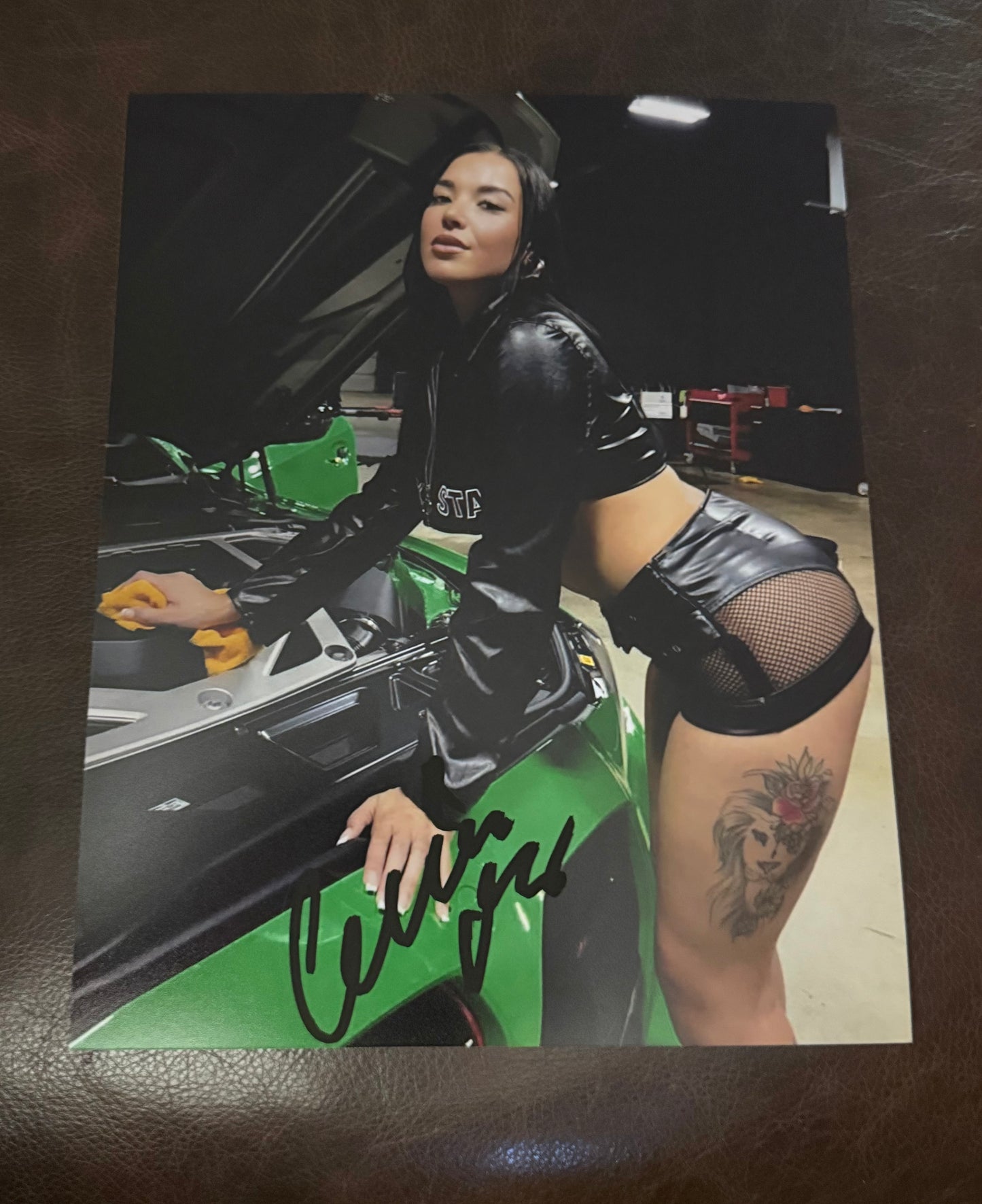 Carolina Cruz Autographed 8x10 Photo