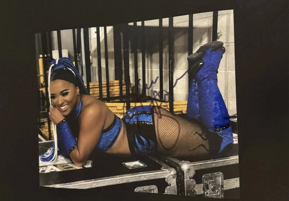 Kiera Hogan Autographed 8x10 Photo