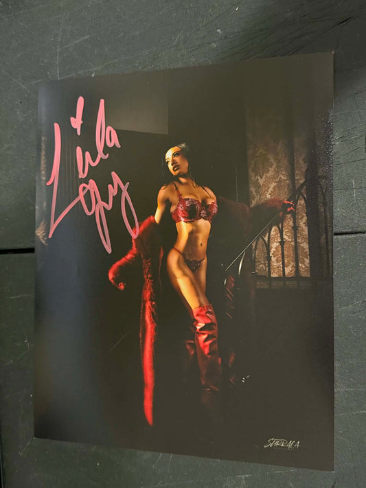 Leila Grey autographed 8x10 Photo