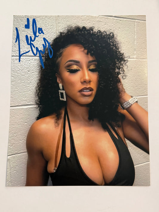 Leila Grey autographed 8x10 Photo