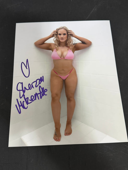 Shazza McKenzie Autographed 8x10 photo