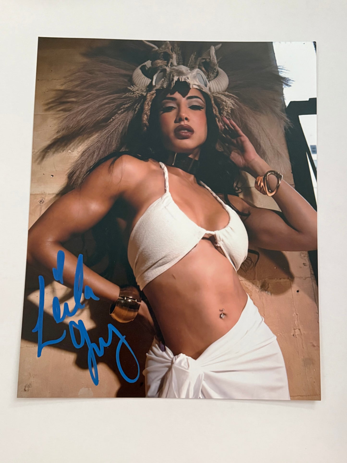 Leila Grey autographed 8x10 Photo