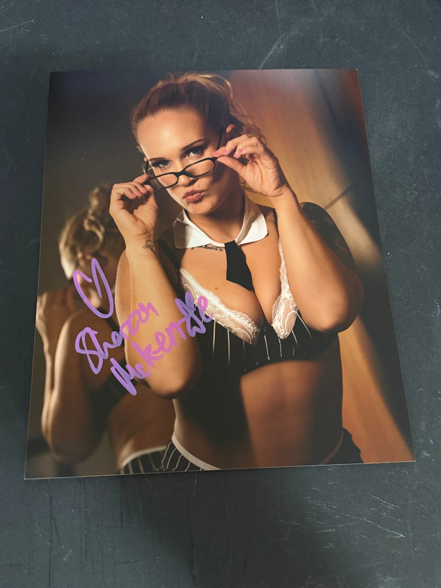 Shazza McKenzie Autographed 8x10 photo