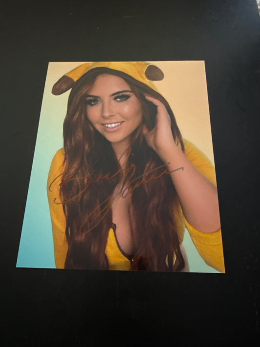 Brandi Lauren 8x10