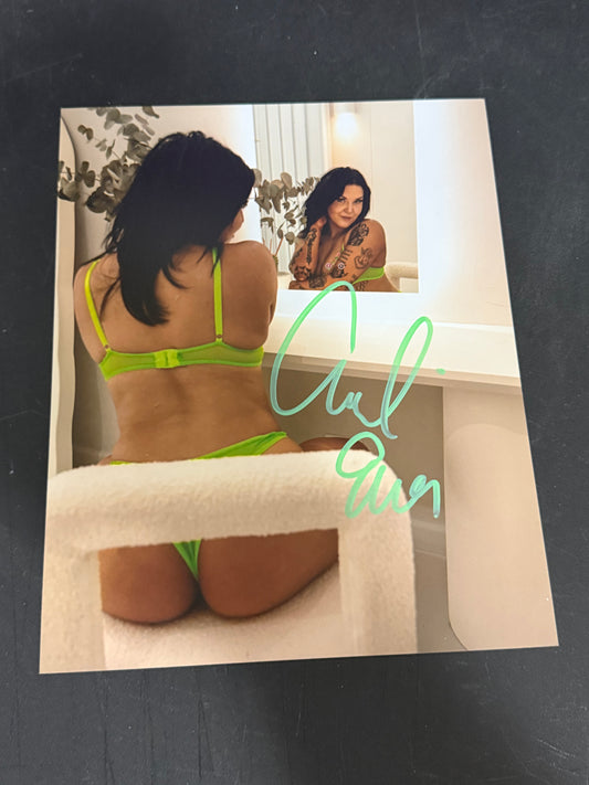 Charli Evans Autographed 8x10 photo