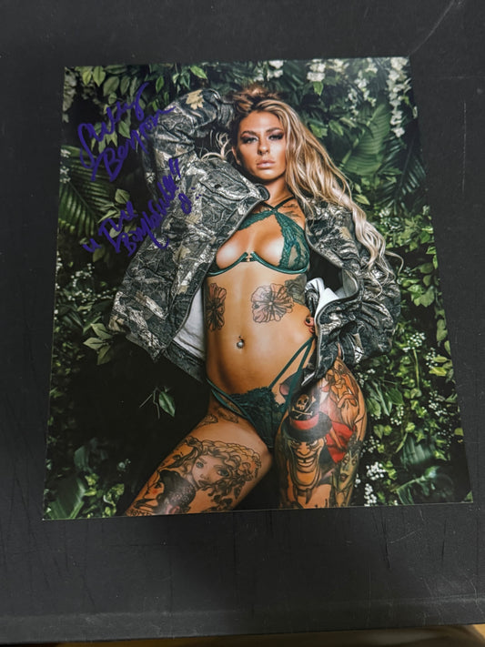 Shelly Benson Autographed 8x10 photo