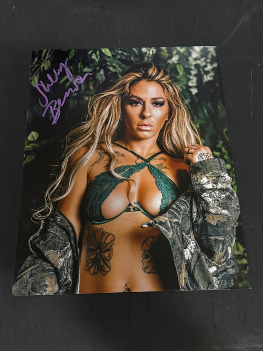 Shelly Benson Autographed 8x10 photo