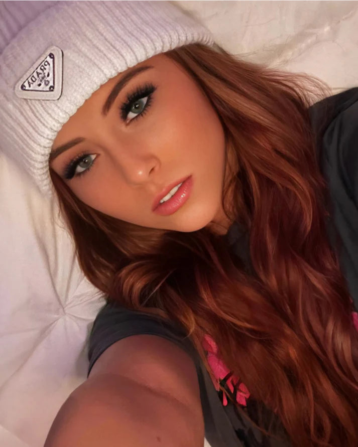 Brandi Lauren 8x10 Preorder