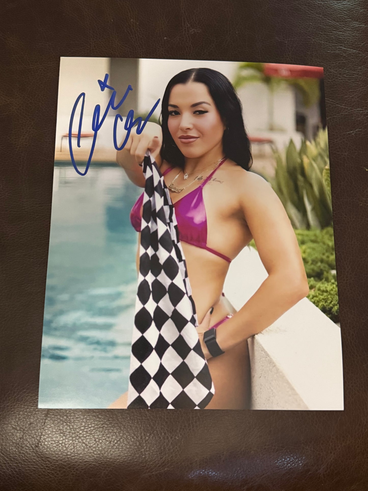 Carolina Cruz Autographed 8x10 Photo