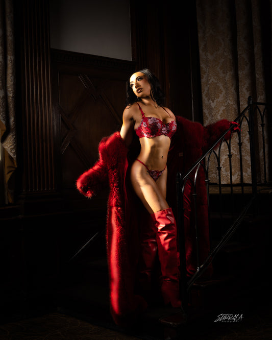 Leila Grey Wrestlecon Pre Order 8x10 Spotlight Photo