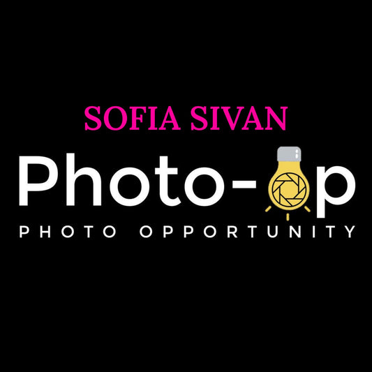 Wrestlecon Sofia Sivan Table Photo Op Pre-Order (1 day)