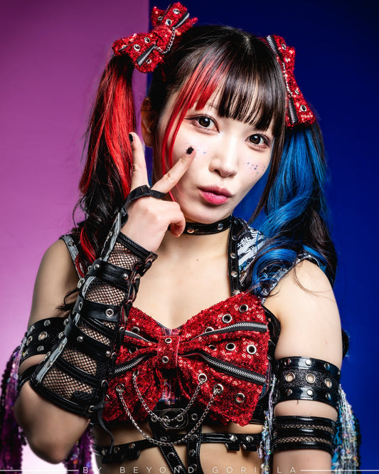Maki Itoh Friday April 25th Pro Photo Op 7:20pm