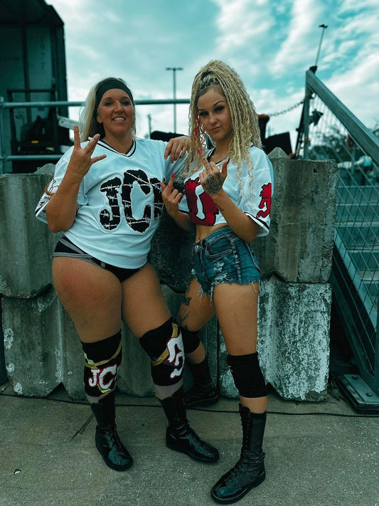 Amazing Maria aka Big Rig Betty & Haley J of WOW Dual 8x10 Preorder