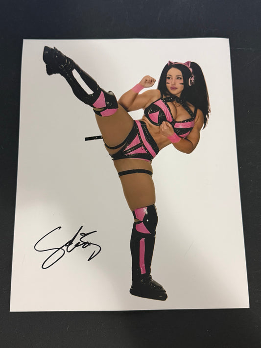 Sofia Sivan 8x10 autographed Photo