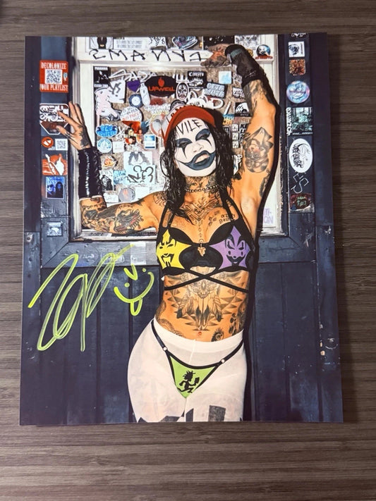 Vile Tara Zep Autographed 8x10 Photo