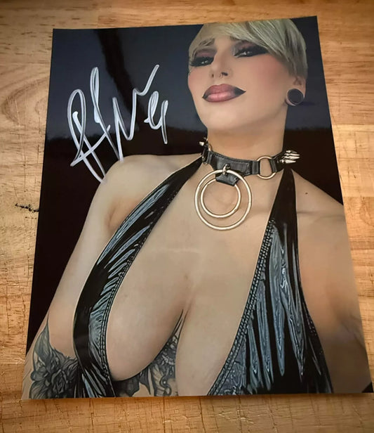 Rhea Ripley Autographed 8x10 Photo