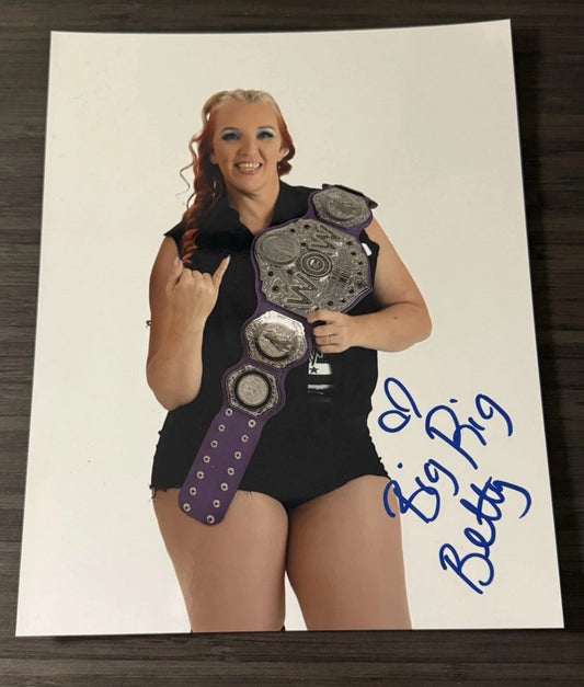 Amazing Maria Big Rig Betty Mother Truckers Netflix 8x10 Photo WOW