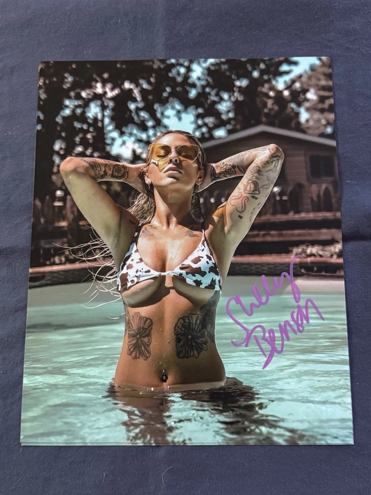 "The Bombshell" Shelly Benson Signed Autographed 8x10 Photo