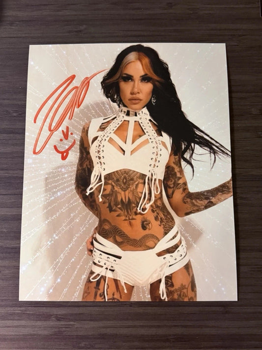 Vile Tara Zep Autographed 8x10 Photo