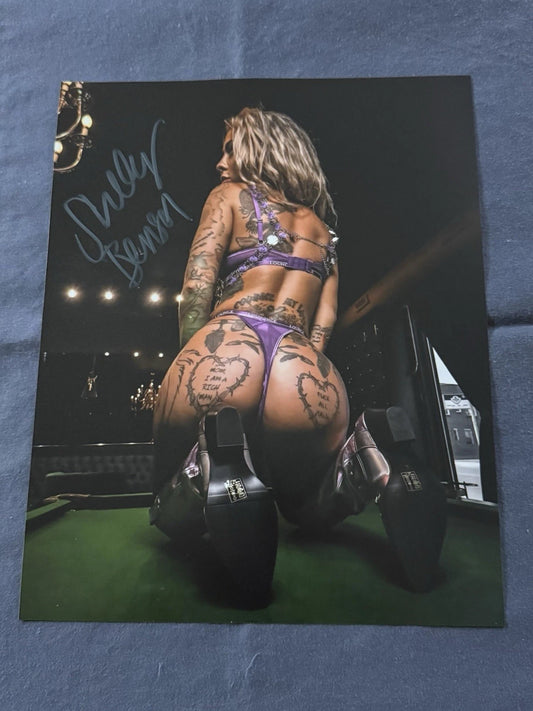 "The Bombshell" Shelly Benson Signed Autographed 8x10 Photo