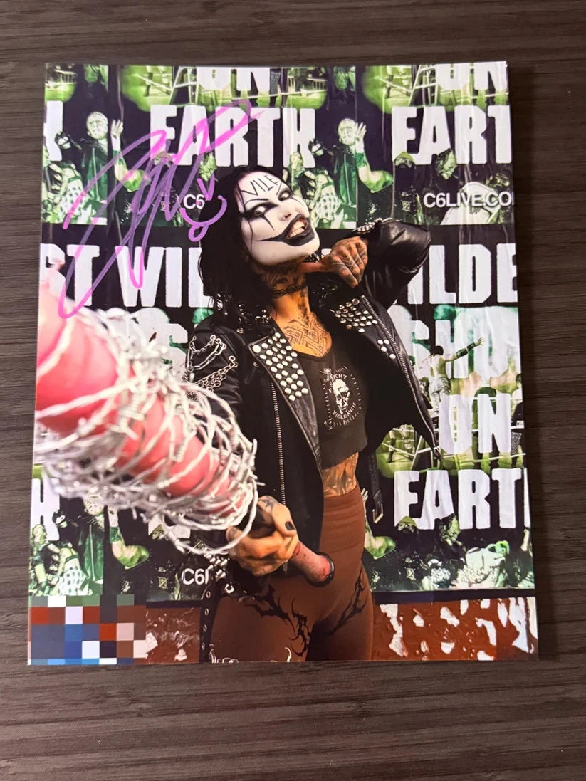 Vile Tara Zep Autographed 8x10 Photo